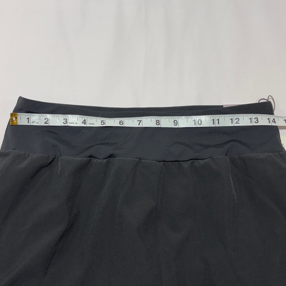 CALIA Women's Mesh Pieced High Rise Skirt small Black
NWT - Picture 7 of 9